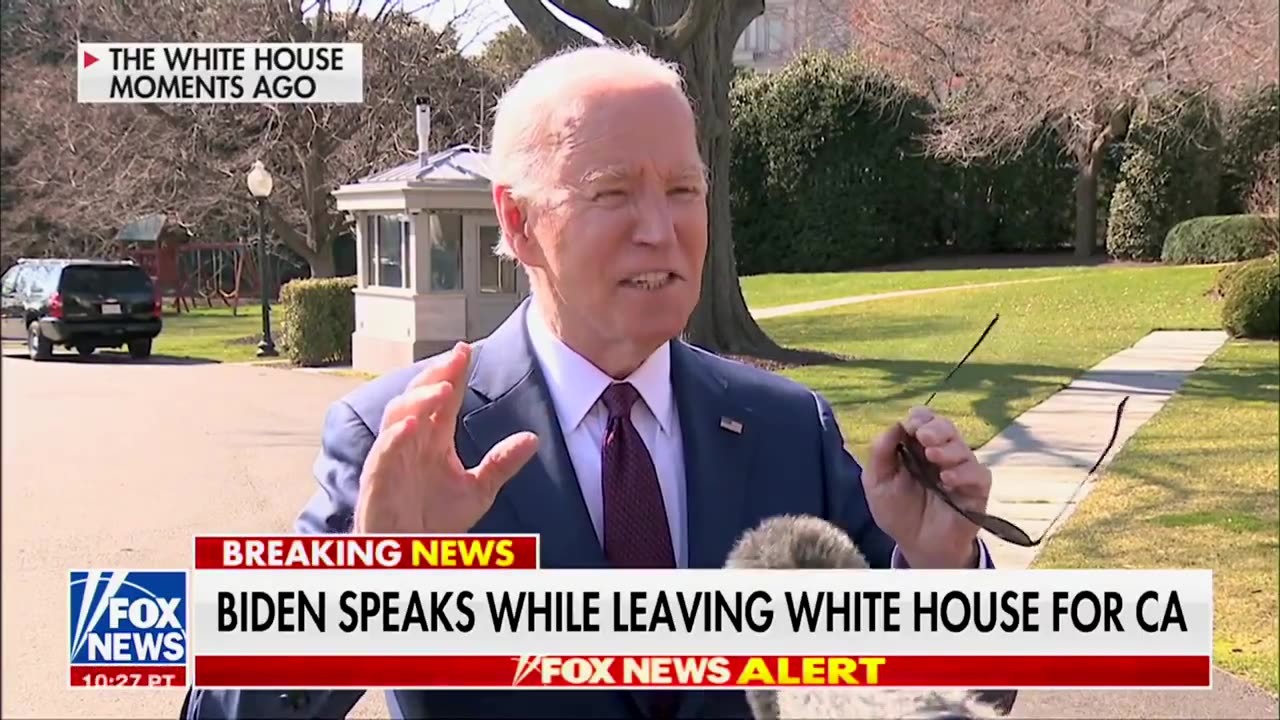 Biden announces new "major" sanctions on Russia