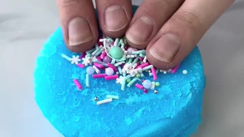 NAME THIS SLIME 😳