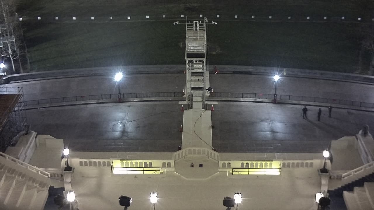 0944USCSRFWestRoof_2021-01-05_19h03min04s363ms.mp4