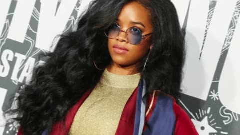 H.E.R. - Could've Been Ft. Bryson Tiller with Lyrics