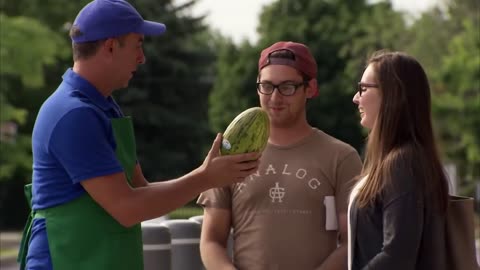 Fruit Seller falls in Love with his Squash