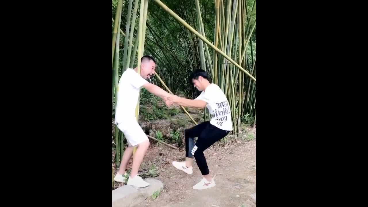 Chinese Comedian | Chinese Funny Video | Chinese Funny Video Tik Tok |