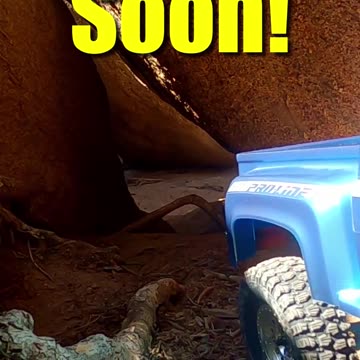 Axial SCX10 III Pro-Line 1982 Chevy K10 4x4 SPECIAL EDITION: Finally Crawling! #shorts #axial #rc