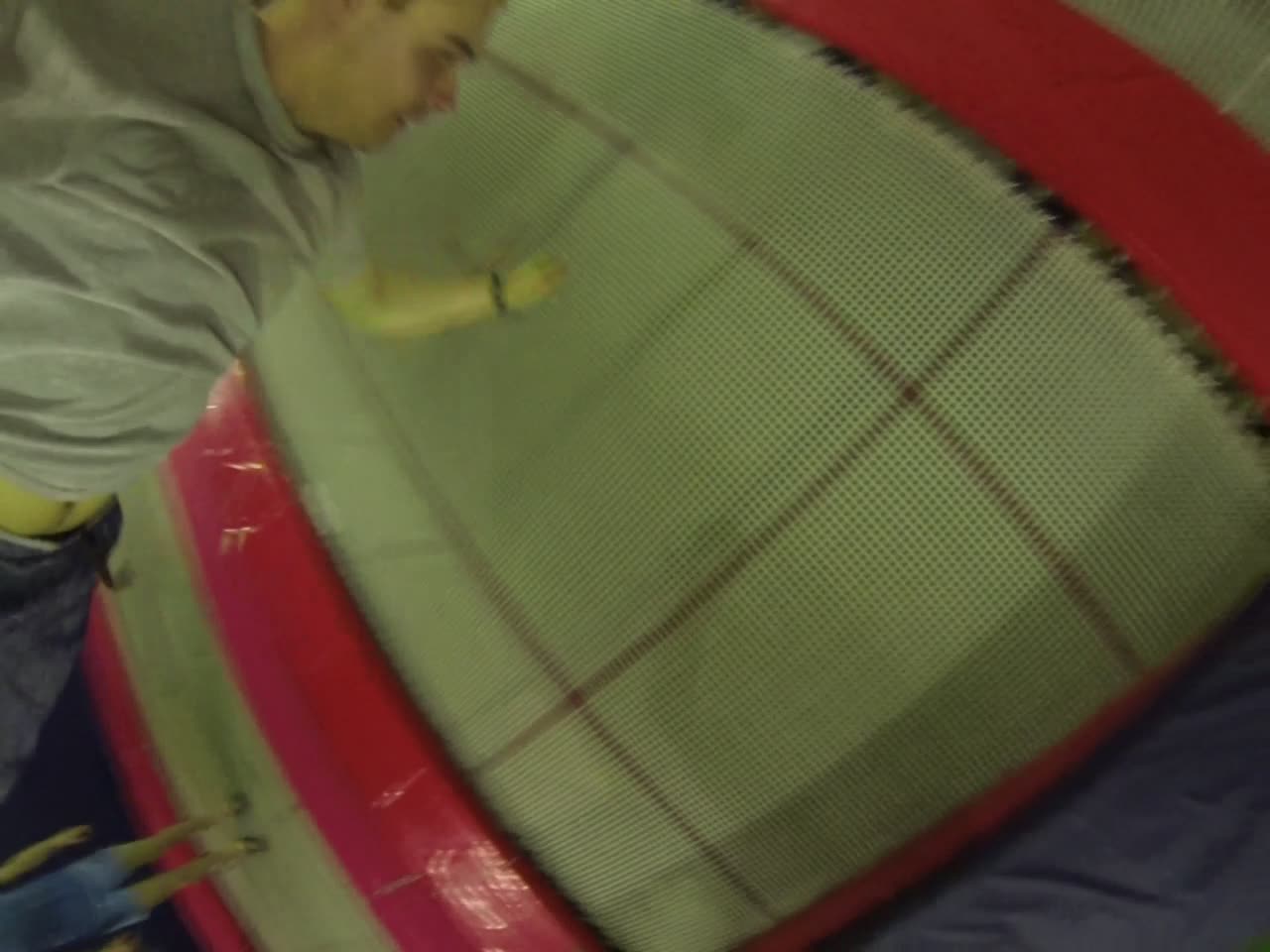 Сrazy russian jumper. I teach my friend to jump on a trampoline. Kostroma (Russia)
