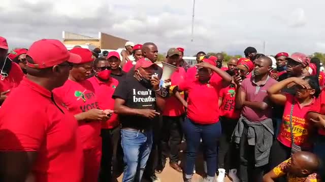 EFF Provincial Chairperson addressingg the members of the Party