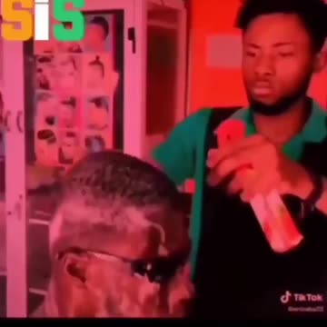 Most funny fights 😂 in barber store.