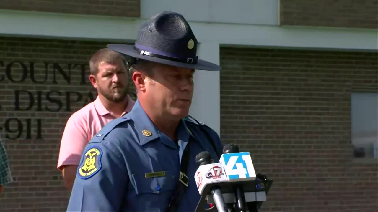 Authorities hold press conference in wake of Amtrak train derailing in Missouri