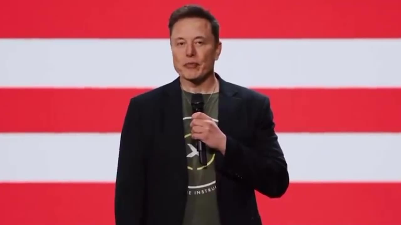 BREAKING: Elon Musk awards $1M to a random person at his town hall event