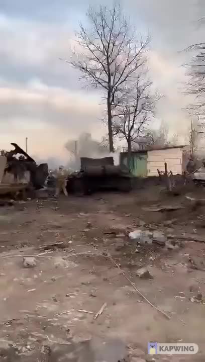 Ukrainian forces in Lukyanivka CAPTURED Russian MT-LB tracked vehicle, T-72B3 tank & BMP variant