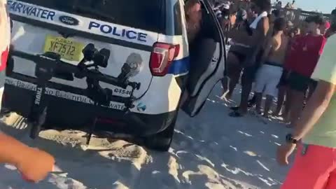 Crazy Peoples.....Save Friend From Police....2022
