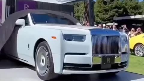 Luxury of Rolls-Royce: A Deep Dive Into Iconic Models