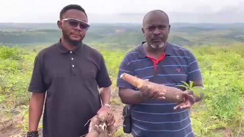 Serge Manga Afrika kann die ganze Welt ernähren