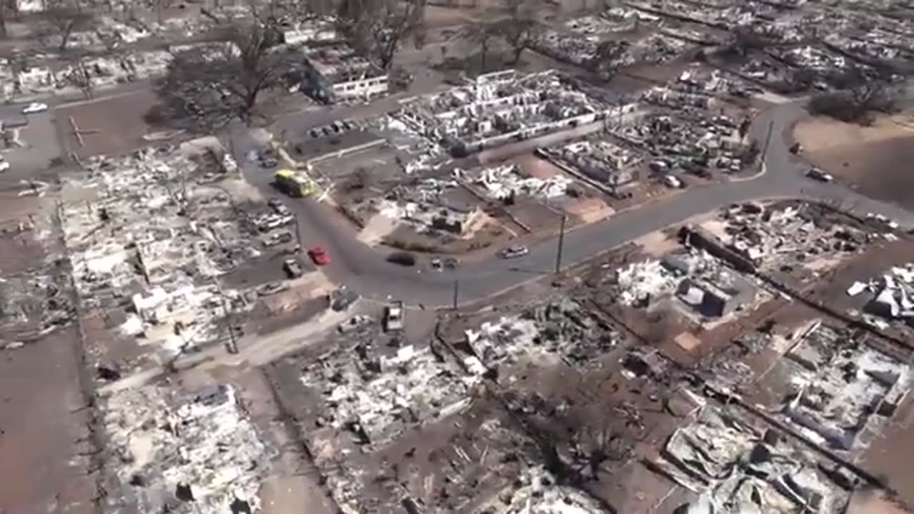 The devastation is too big to be natural, it was a 5G weapon destroying Hawaii