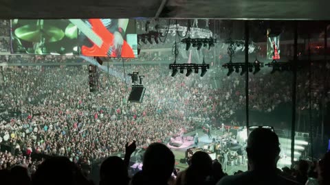 PEARL JAM CONCERT MN 2023 COURDEROY