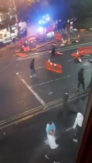 South Belfast Locals torched Arab shop for the second time