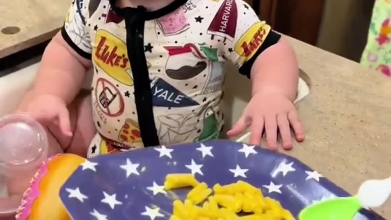 Baby foodie drama