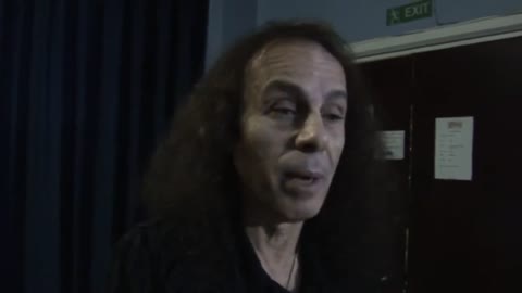 Ronnie James "DIO" explains the Maloik - Metal Horns