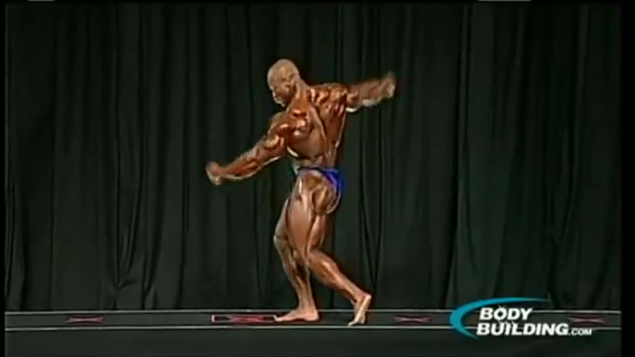 Phil Heath 2010 Anold classic prejudging