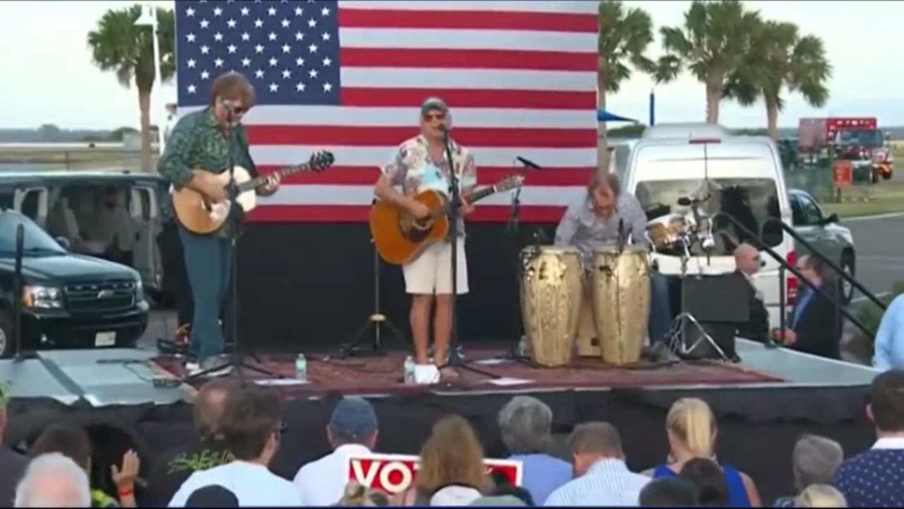 Jimmy Buffett sings Pencil Thin Mustache - at Biden Hillary Clinton rally