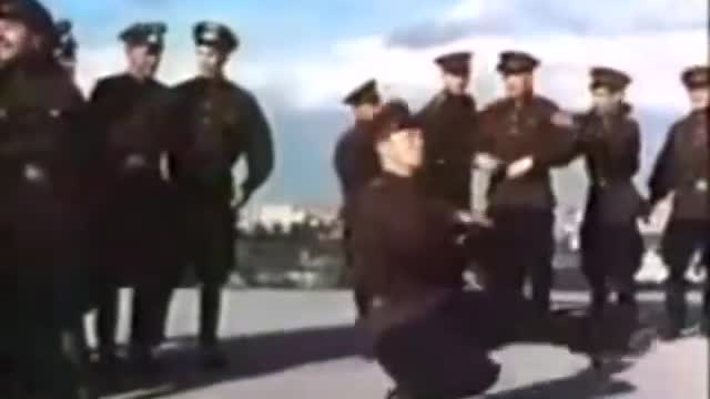 World's best army - Soviet - dance.