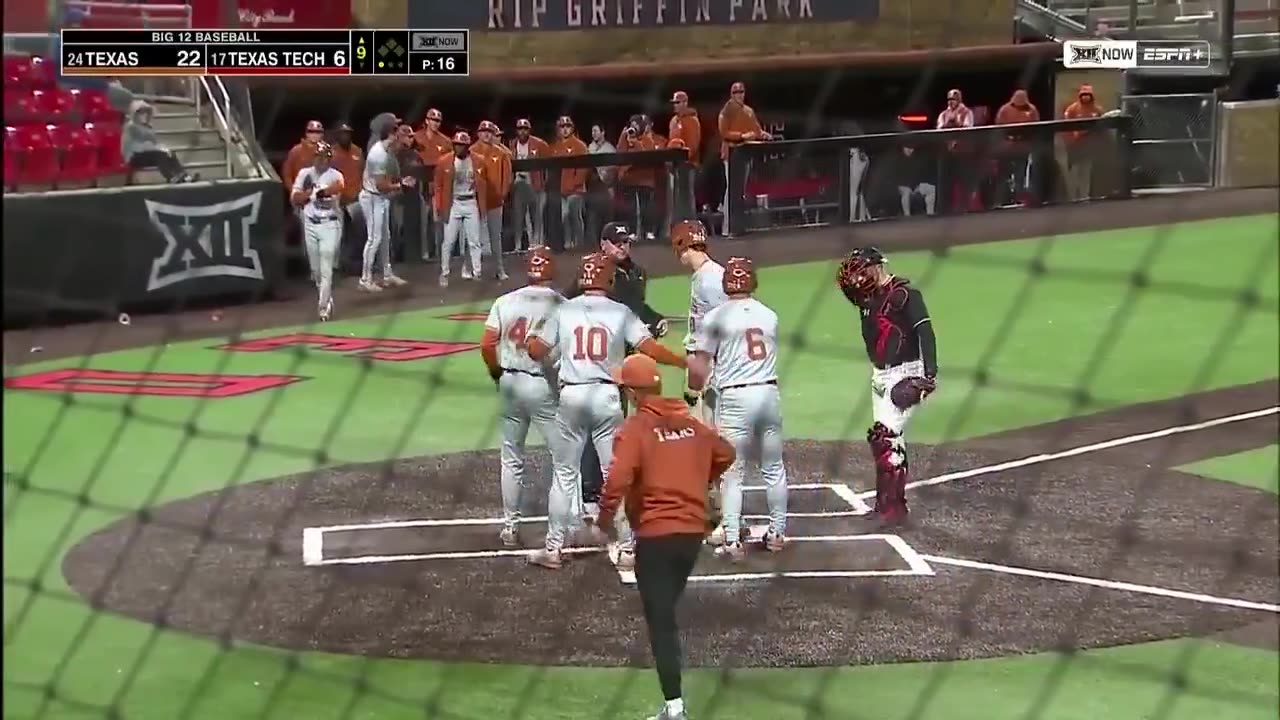 #24Texas Baseball Puts 22 up on #17 Texas Tech