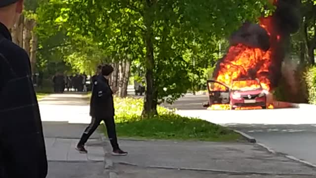 The car is burning