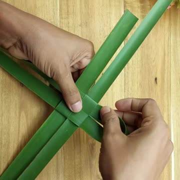 Coconut leaf crafts idea || Very unique craft craft with real leaves #craft #shorts #reels