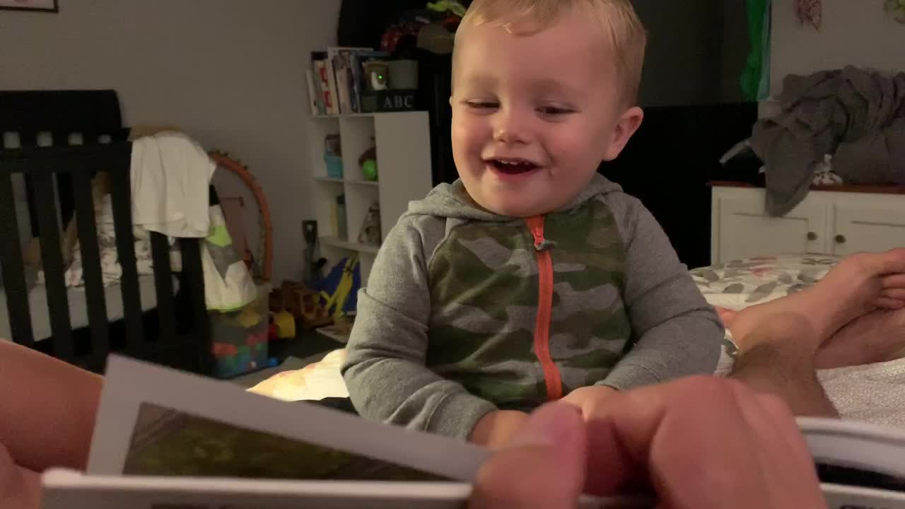 One-Year-Old Delivers Hilarious 'Chewbacca' Impression