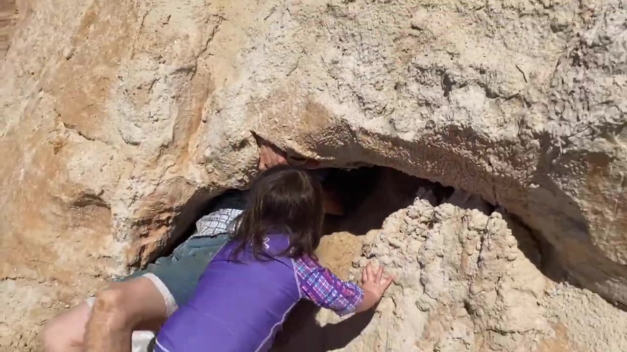 Mirror|Nathan Reynolds|Sand Caverns and Sneaky Critters (Nature Nate)