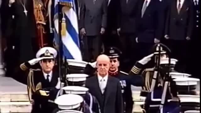 Δεν έγινε η ανάκρουση του εθνικού ύμνου και στη δοξολογία για την πρωτοχρονιά