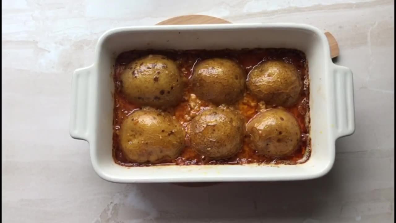 BATATAS À PARMEGIANA | PARMIGIAN POTATOES#batata #parmegiana #batataassada