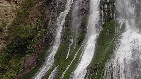 Uma bela cachoeira