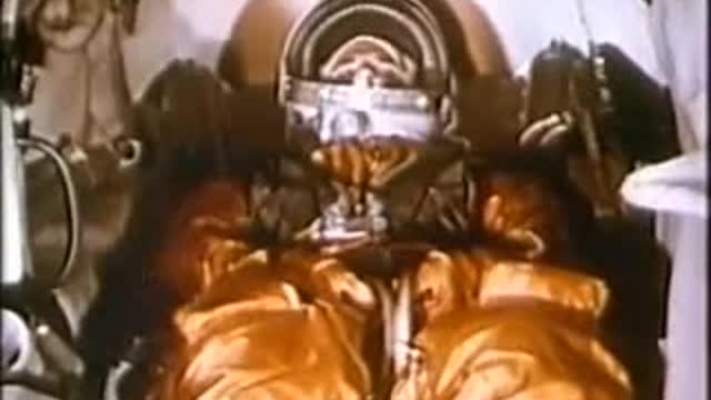 Soviet cosmonauts set off