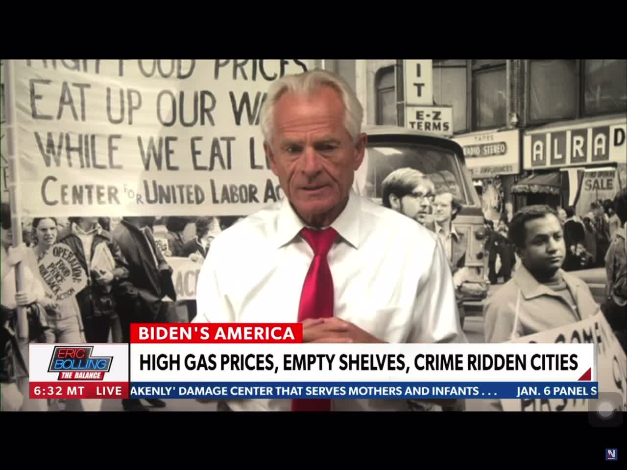 Peter Navarro says Dems are wrong about the election not being about economy.