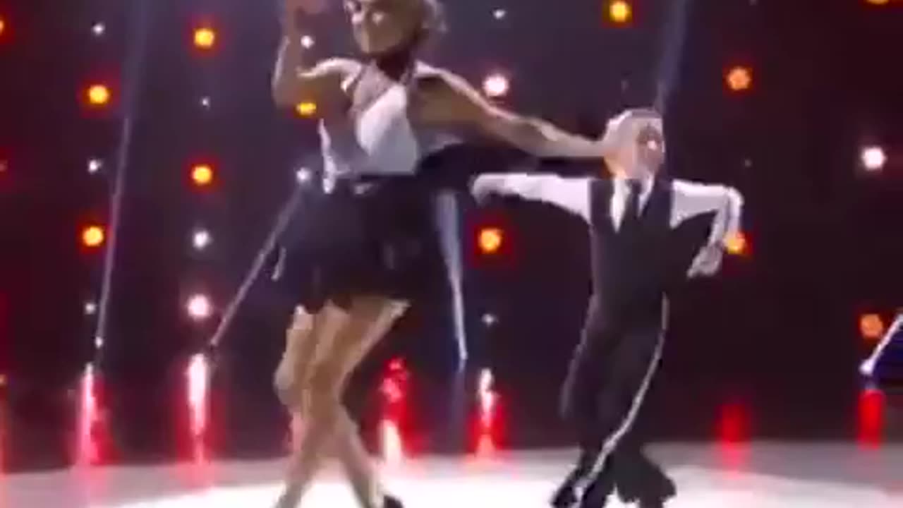 Must watch fantastic dance between Mother and son.