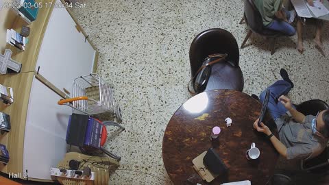 hallmid day n night 20220305