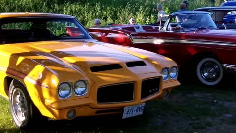 SHOW N SHINE