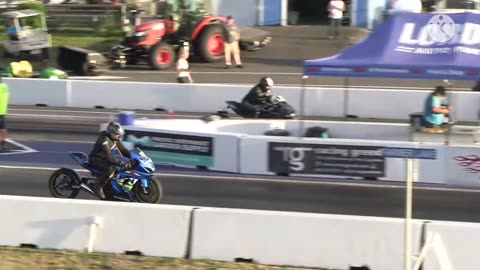 Kawasaki H2 vs Hayabusa race