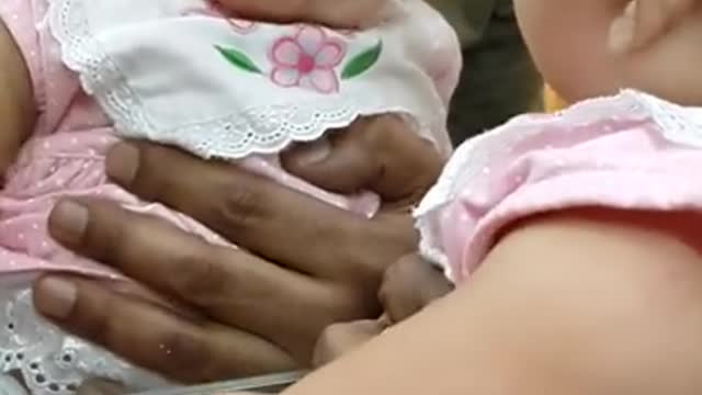 Cutiest Baby reaction ever