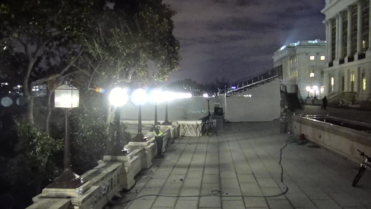 0920USCG00UpperTerraceWest_2021-01-06_23h40min01s443ms.mp4