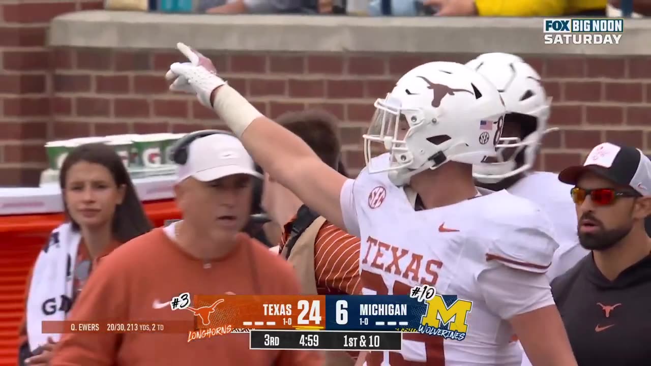 Michigan vs Texas: Thrilling Highlights & Key Moments!