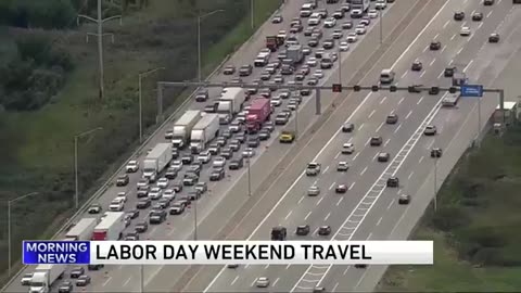 Labor Day weekend: Chicagoans hit the airport, roadways amid slightly cheaper flights, gas