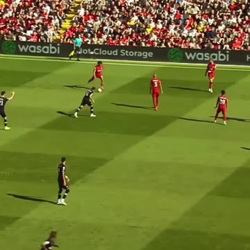 The art of passing by Trent Alexander Arnold 🏴󠁧󠁢󠁥󠁮󠁧󠁿