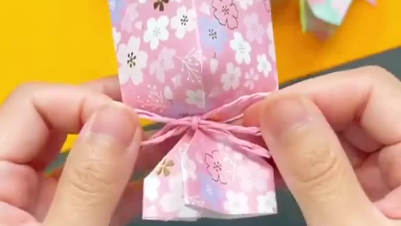 Origami🎁 gift rapping technique