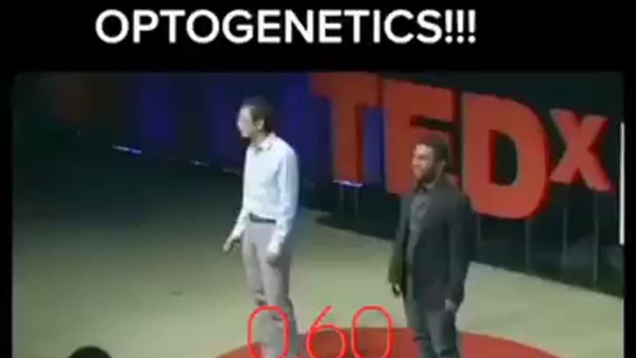 5cientists Create Zømb!es via 8lue L!ght