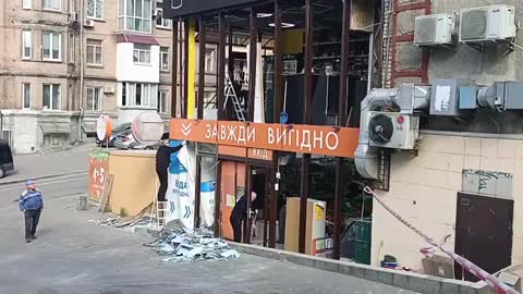 Βομβαρδισμός κτιρίων στο Κίεβο