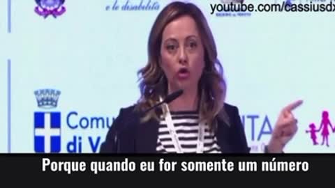 Giorgia Meloni será a primeira-ministra da Itália e seu lema também é 'Deus, pátria e família'