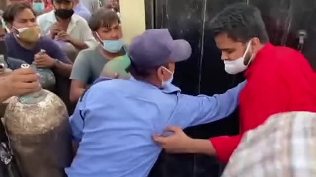 Struggling for oxygen tank in india