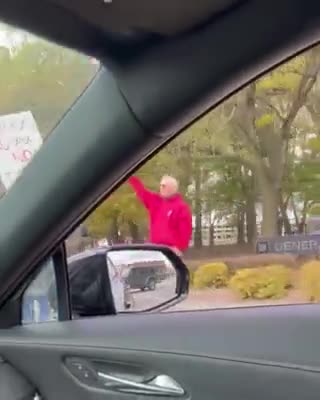 GM Company Employees in Michigan Walking Out Over Vaccine Mandates.