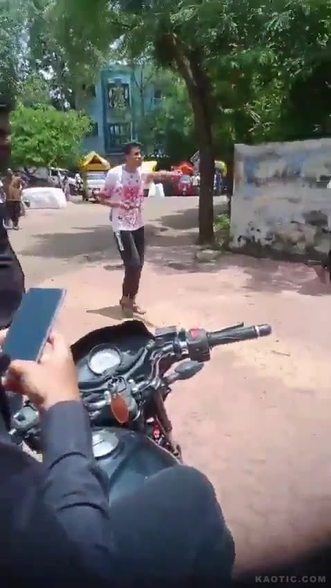 Congress Leader Accuses Girlfriend of Cheating, Stabs Her 8 Times.mp4